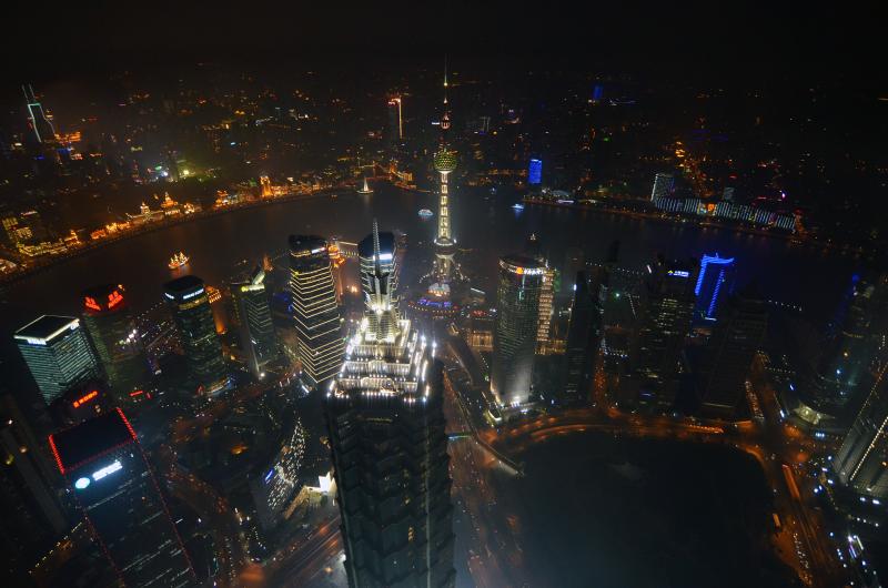 Shanghai bei Nacht aus dem Financial Center