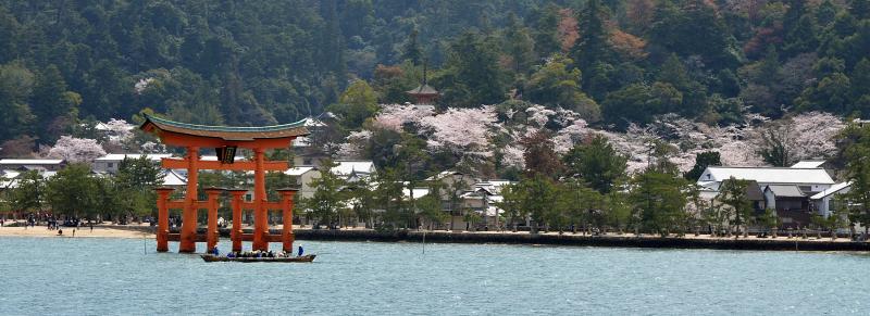 "Schwimmendes" Torii vor Miyajima