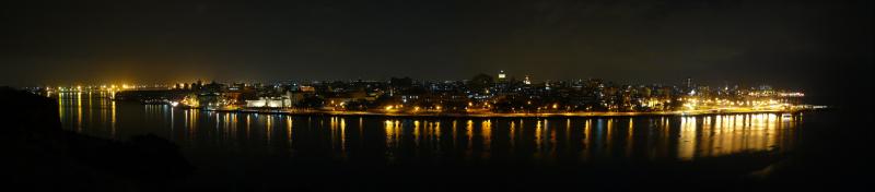 Havana von der Burg bei Nacht